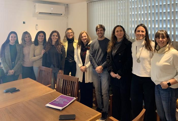 Equipo Interdisciplinario reunido con Federico Thea y Estela Díaz 