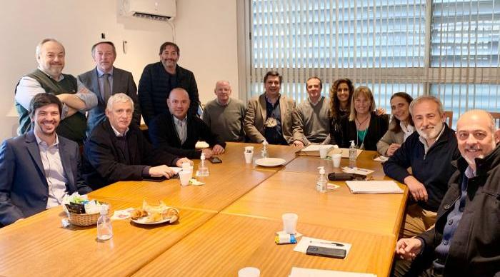 Reunión de Dr Federico Thea con delegados/as Municipalidades B