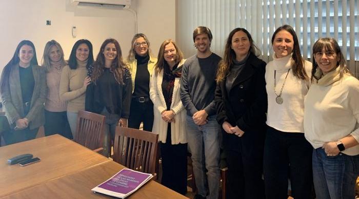 Equipo Interdisciplinario reunido con Federico Thea y Estela Díaz 